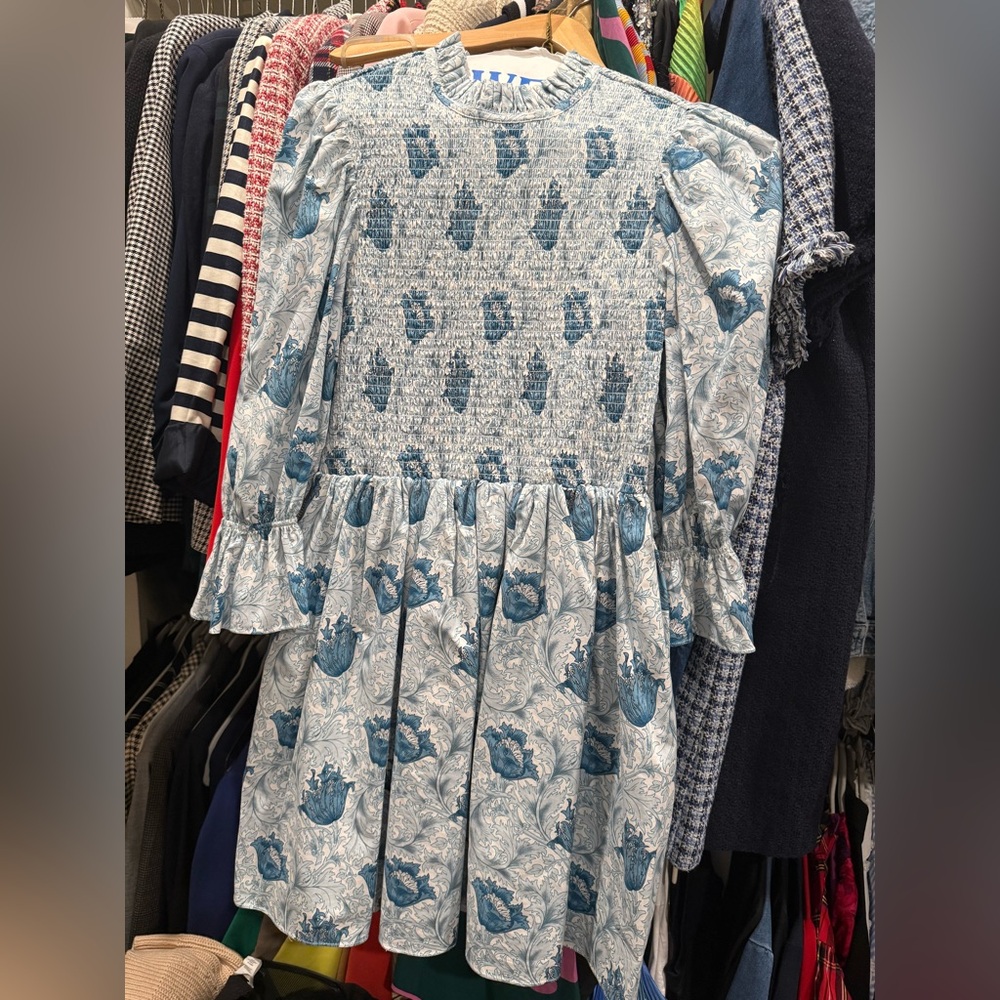 Hyacinth House | Teal Leafy Floral Smocked Larah Mini Dress | Size L - Picture 4 of 7